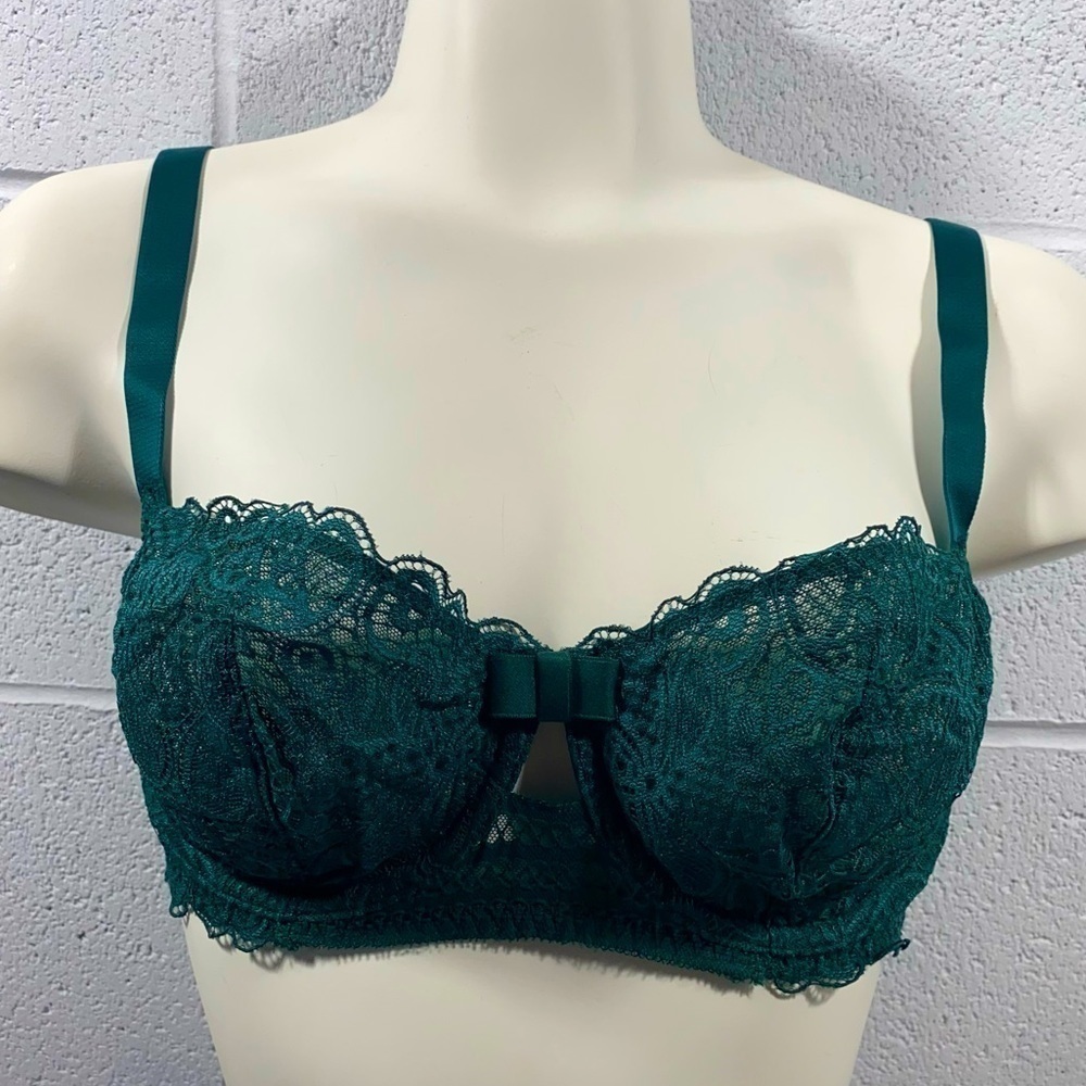 NWT Huit 8 hunters green bra​​​​​​​​​​